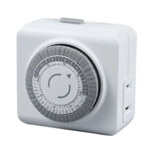 Indoor Plug-In Timer – 30-Minute Settings, Manual Override for Lamps & Christmas Trees