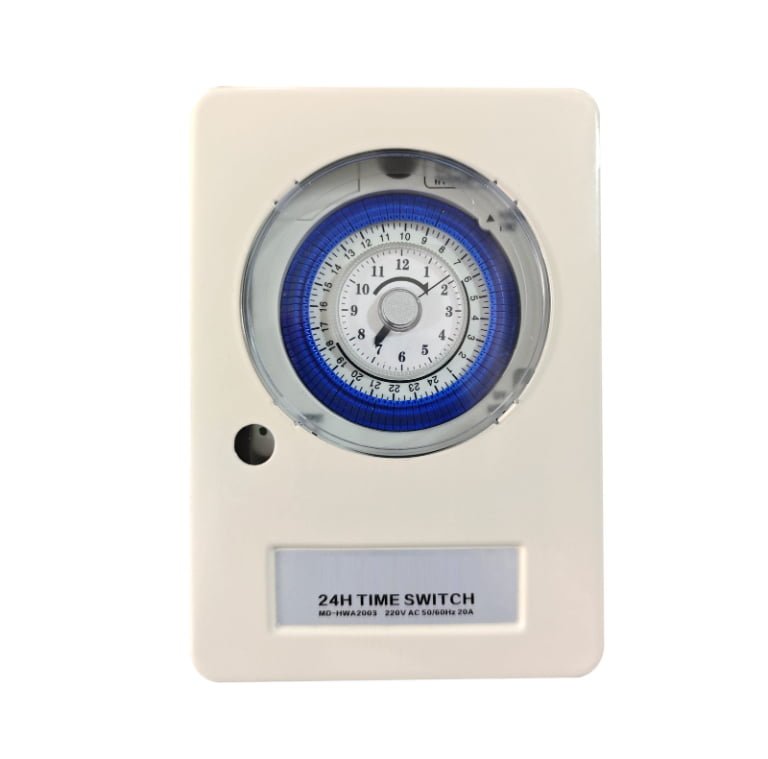 GT-12B Weatherproof Timer with 300h Battery – Outdoor Enclosure, 96 Programs, 20A Rating