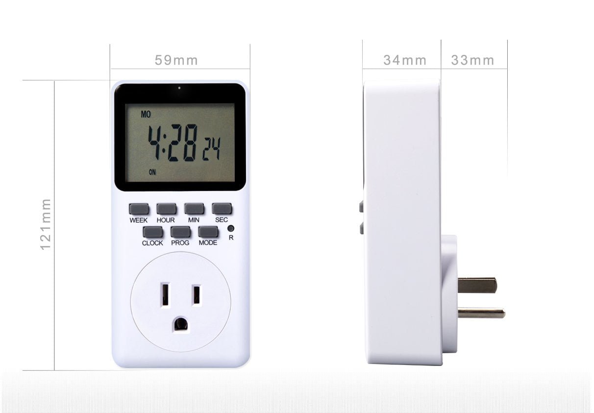 Step 1: plugging the timer socket into a power source